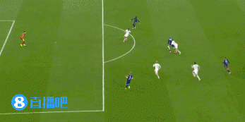 马赛2-1逆转纽卡 36岁奥巴梅扬4分钟双响巴恩斯破门波普出击失误