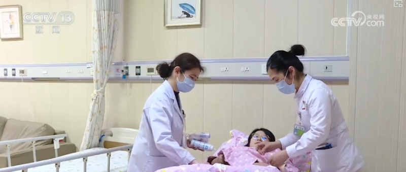 生娃基本不花钱！“医育结合”伴幼儿健康成长 多维度解读生育支持政策↓