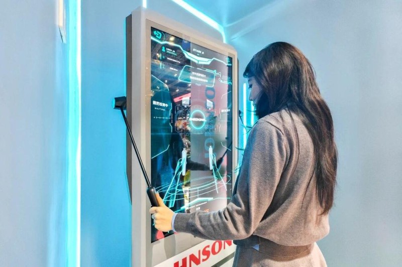 834.9亿美元中的“进”与“博”