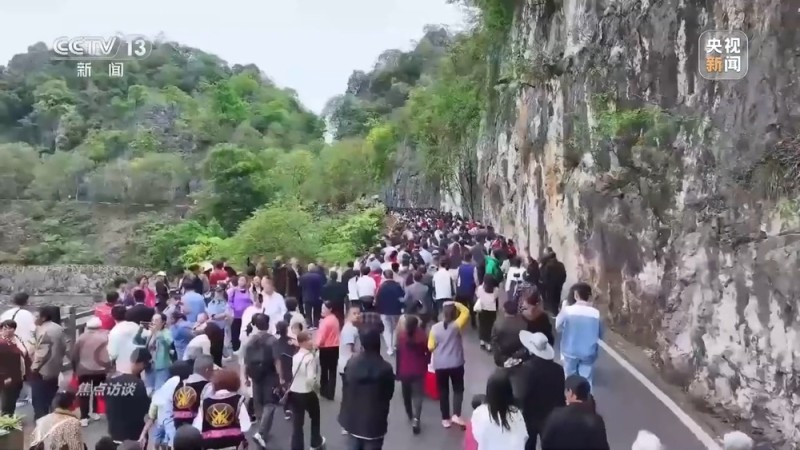 焦点访谈丨娃放春秋假 爸妈不在家?看各地“花式托管”接住焦虑