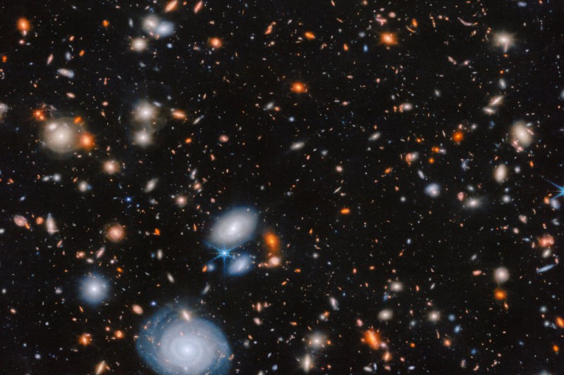 韦布望远镜发现早期宇宙超大质量黑洞