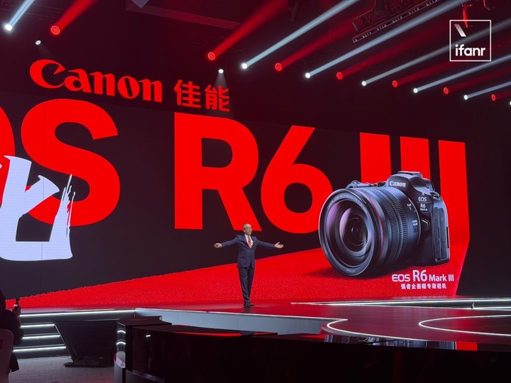 佳能 R6 III 这台小电影机，是对 iPhone 「以下犯上」的回应