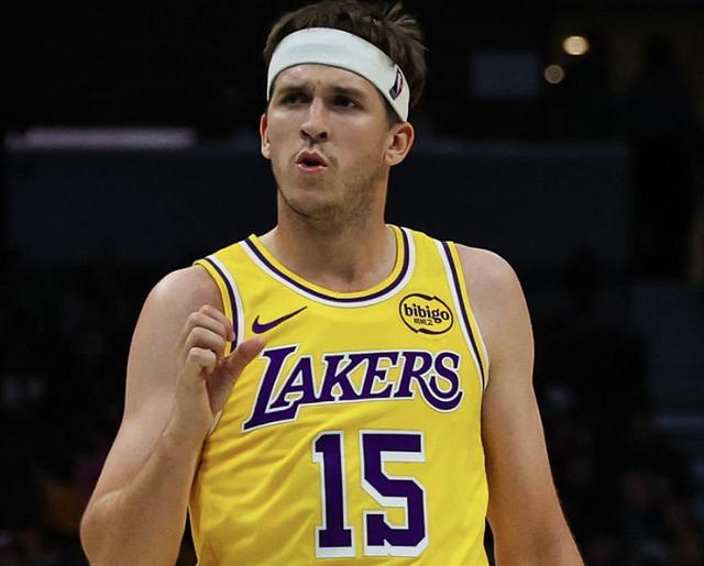 43分9板13助！东契奇打疯了，一战刷爆多项NBA纪录，老詹把话挑明