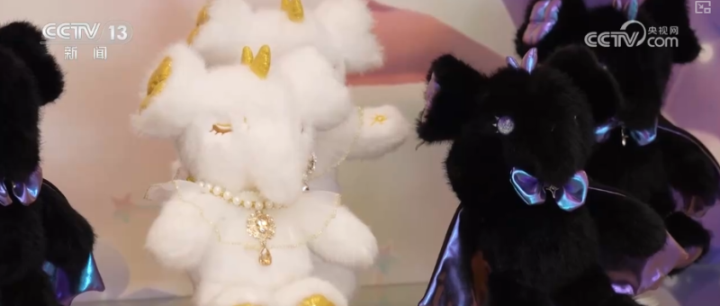 “爆款”“上头”！多维度观察 外贸凭借“硬核支撑”铺开全球贸易“网络”