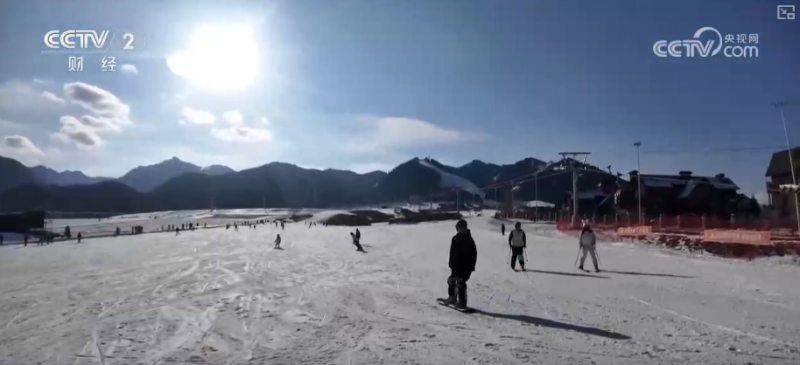 “冷”资源“热力四射”激活经济“热引擎” 百姓“家门口”吃上“旅游饭”