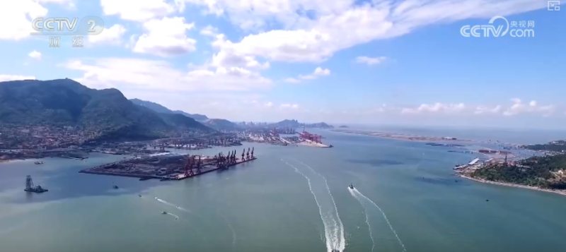 国产汽车加快“出海”步伐 新能源车出口尤为抢眼