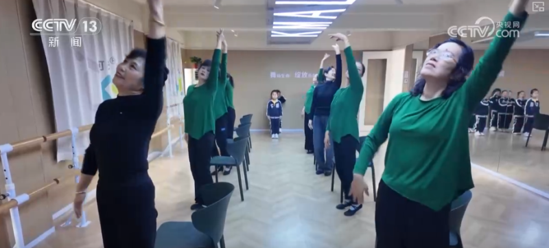 旺盛需求催生超万亿级“银发经济”大市场 智慧赋能让“享老”更有温度