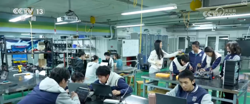 “双师课堂”“未来课堂”服务中小学科技教育 夯实创新人才培养“路线图”已划定