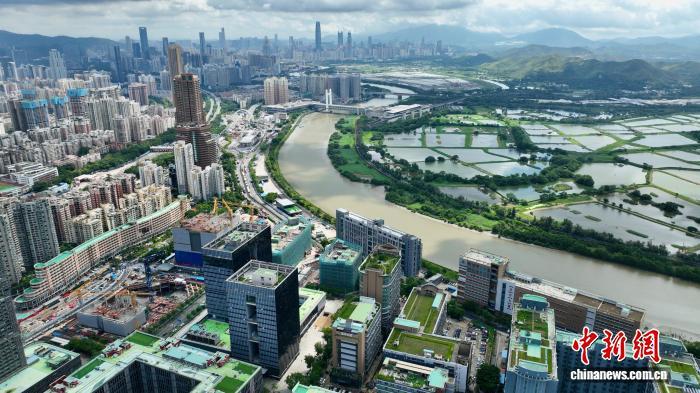 （粤港澳全运会）十五运会的圣火，在南粤大地画了一个圈