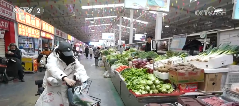冬季蔬果供应价稳量丰 “发达冷链+便捷交通”保障百姓“菜篮子”“果盘子”无忧