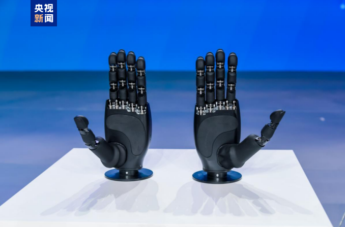 聚焦人工智能等热点领域 2025科创大会在上海举行