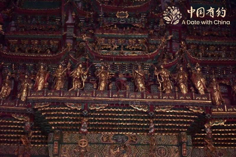 中国有约｜国际友人打卡临汾小西天 悬空彩塑铸就“别有天”奇境