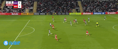 逆转！本菲卡2-1葡萄牙国民先赛距榜首3分 帕夫利季斯绝杀破门