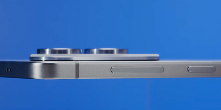 1999 元的 moto Air 手机，为什么比 iPhone Air 更香？