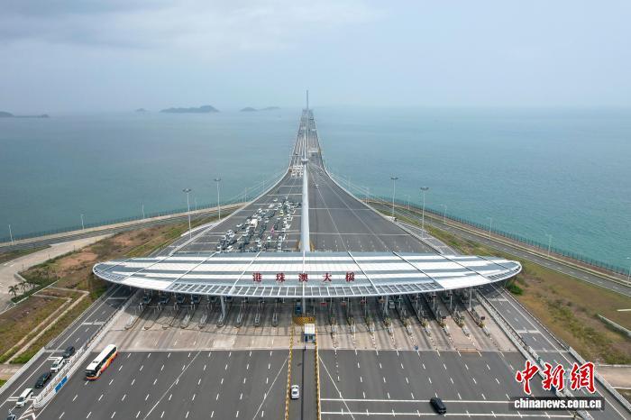 （粤港澳全运会）十五运会的圣火，在南粤大地画了一个圈