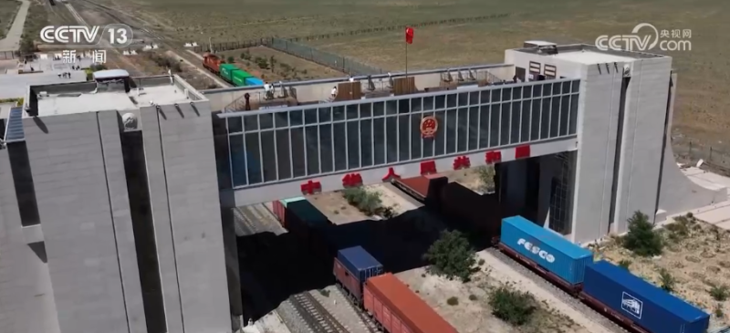 33.78亿吨、3%，创新高！铁路货运“大动脉”畅通有力 成绩单“含金量”足