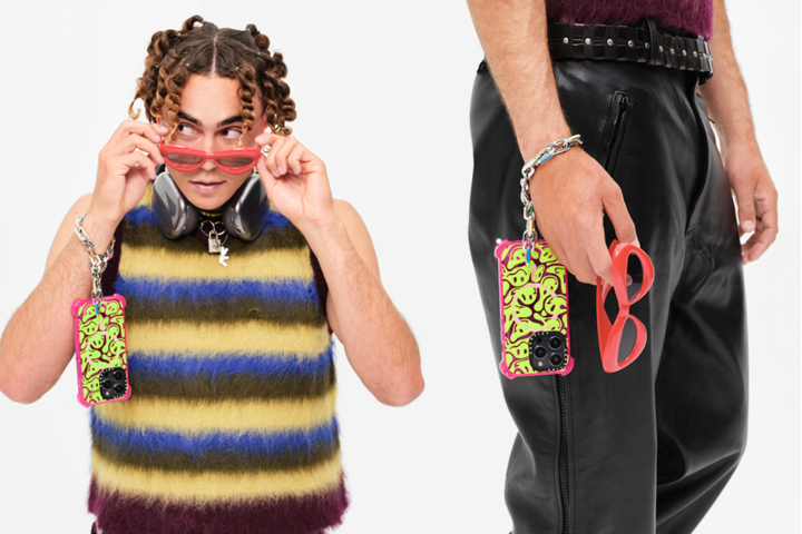 1899 块一只的 iPhone「袜子」，买的到底是什么？