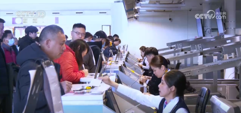 10月民航运输客旺货畅 空中交通“大动脉”畅通有力