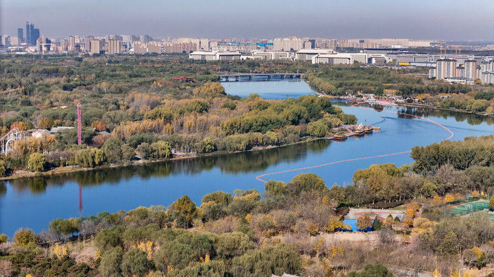 一张蓝图何以绘到底――北京以规划引领超大城市治理的启示