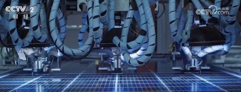 打好促进新能源集成融合发展“组合拳” 让“电”亮生活向新向绿向未来