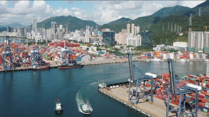 【理响中国・薪火“燃”青春】讲述真实的中国故事：从主动迎客到远播四海