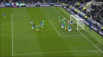 联赛两连胜！纽卡4-1埃弗顿 佳夫双响皮克福德失误沃尔特马德破门