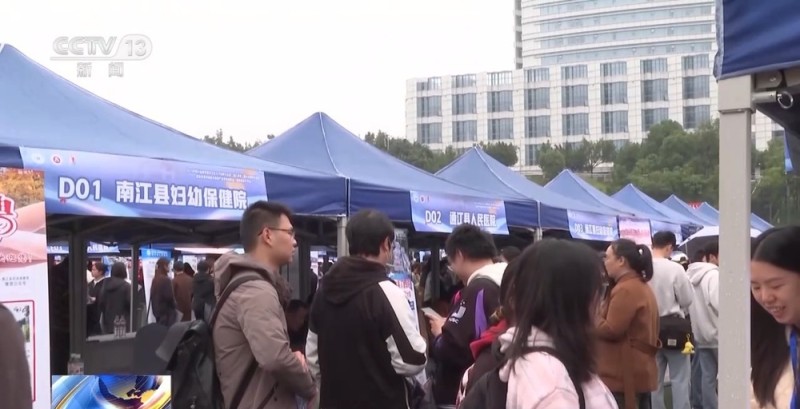 “治病+养老” 我国将大力发展居家和社区医养结合服务