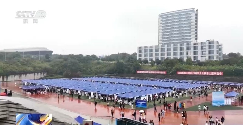 “治病+养老” 我国将大力发展居家和社区医养结合服务