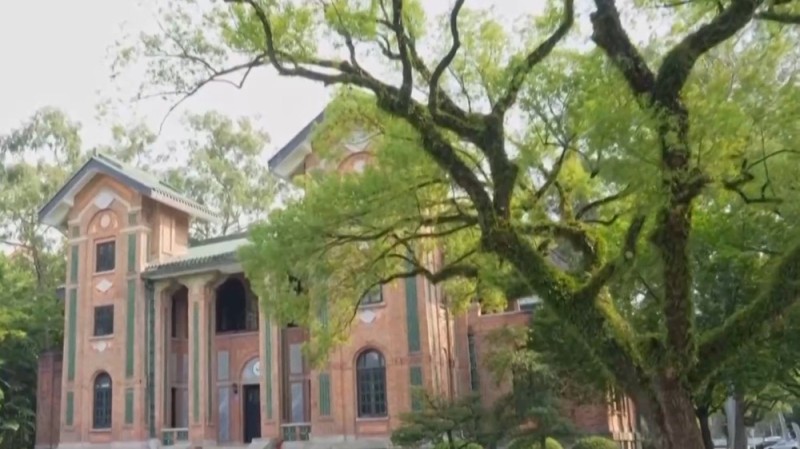 校馆弦歌丨百年怀士堂前 一代代中大人将“做大事”贯彻到底