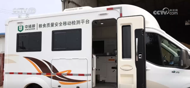 机器人上阵、强化服务……各地多措并举护航秋粮收购“加速跑”