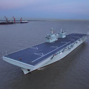 海军四川舰顺利完成首次航行试验