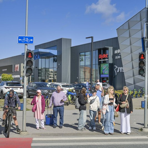 不敢重蹈立陶宛覆辙，爱沙尼亚卡了台当局两年