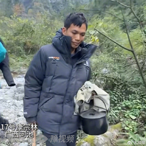 荒野求生决赛第6天2人因伤病退赛，“建弟”腹痛，“扛海碗”脚扭伤