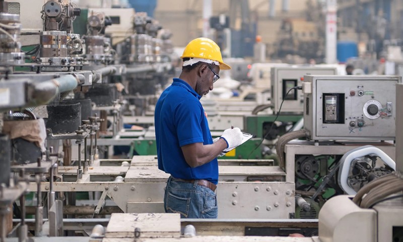 婴儿潮一代退休后将空出近400万个岗位,但美国年轻人不爱干