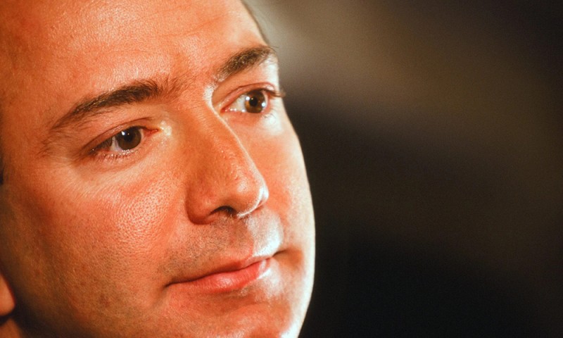 贝佐斯称“我做过最艰难的事”是为亚马逊筹集首笔百万美元种子资金