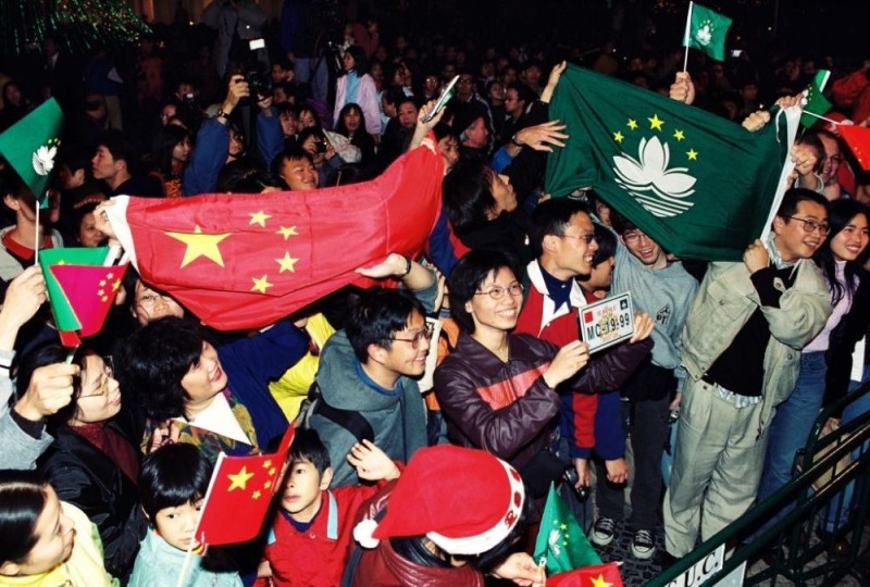 26年前的那一夜!澳门回归,从《七子之歌》说起