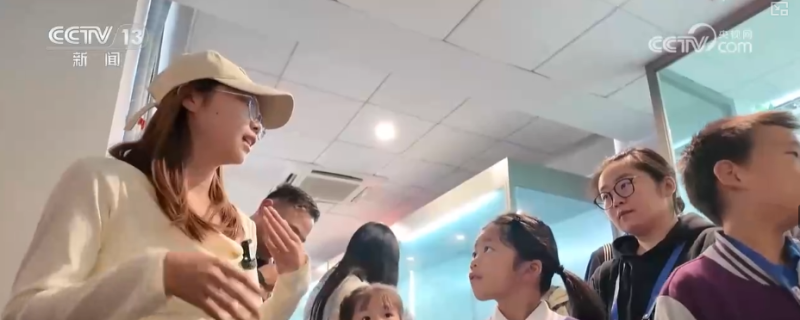 百姓“家门口”享受优质家庭教育服务 多种方式帮助家长缓解“育儿焦虑”