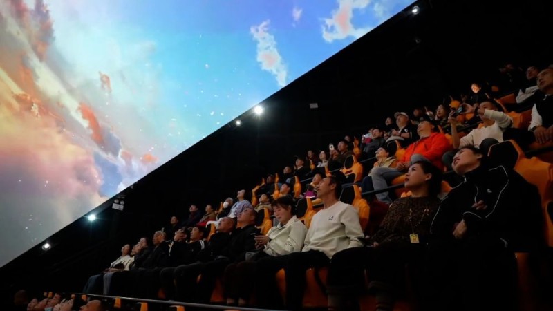 新华视点|文旅赋能消费升级 创新激活冬日经济