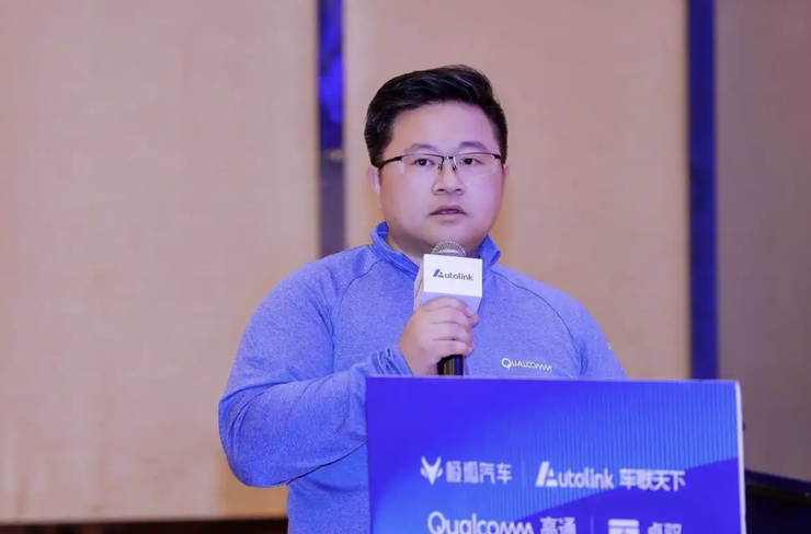 座舱芯片战事：谁能撬开高通「铁王座」的裂缝？