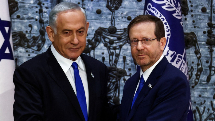 还没定罪，先求赦免？内塔尼亚胡111页求赦信毫无悔过，特朗普敦促以总统批准