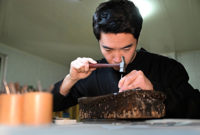 0.16毫米细的金属丝能做什么?这位“90”后给出答案