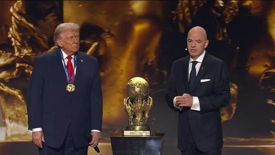 国际足联官方：美国总统特朗普获颁首届国际足联和平奖