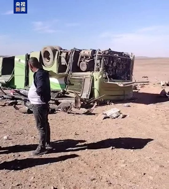 阿尔及利亚西南部发生交通事故 已致9死10伤