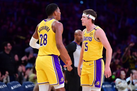 雄鹿可能找不到比里夫斯更好的报价 湖人也需要字母哥助球队争冠