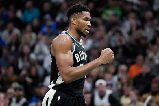 雄鹿可能找不到比里夫斯更好的报价 湖人也需要字母哥助球队争冠