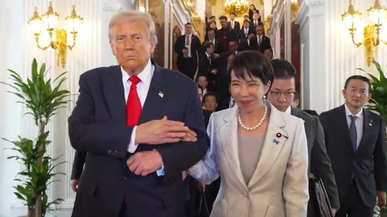 日本前高官警告高市早苗：别指望特朗普会帮日本！