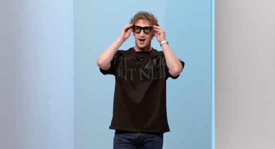 吉利高管：有车企为博流量盲目模仿，拉低中国车设计高度；因「薪资过高」限制招聘信息发布？BOSS直聘回应；曝苹果芯片核心人物将离职