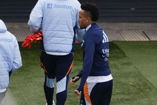 TA：阿隆索是否适合执教皇马再次引发讨论 米利唐受伤是最坏消息