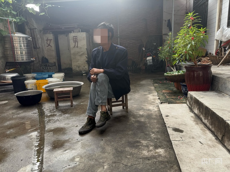 “职业背债人”系列报道之个人贷篇①: 起底“职业背债人”的灰色产业链