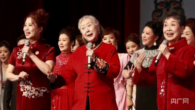 老龄盛典・银发榜样丨84岁刘长瑜:京剧是我生命的根,传承是我余生的使命